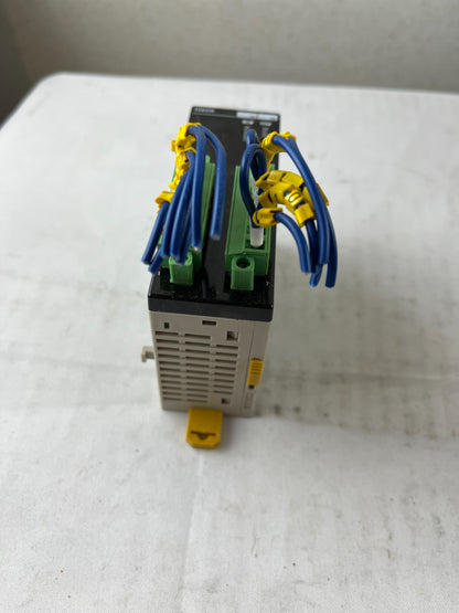 Omron CPM2C-10EDR I/O Unit 6x 24V DC Inputs 4x Relay Outputs with Plug Connector