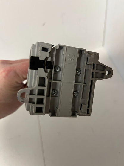 Siemens 3LD2517-0TK11 Disconnect Switch 20A 50/60 Hz - New and Never Used