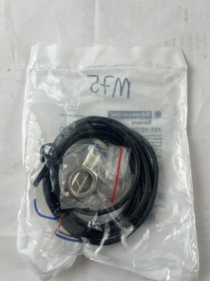 Telemecanique XS518B1DAL2 Proximity Sensor NEW M18 5mm 12-48VDC 2-Wire Sealed
