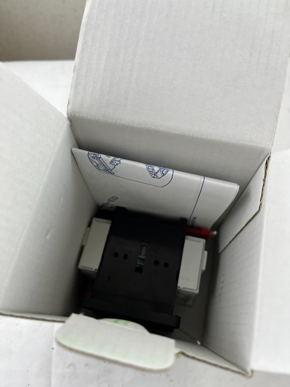 Schneider Electric VBD01 TeSys Vario 3‑Pole 20A Emergency Main Switch New