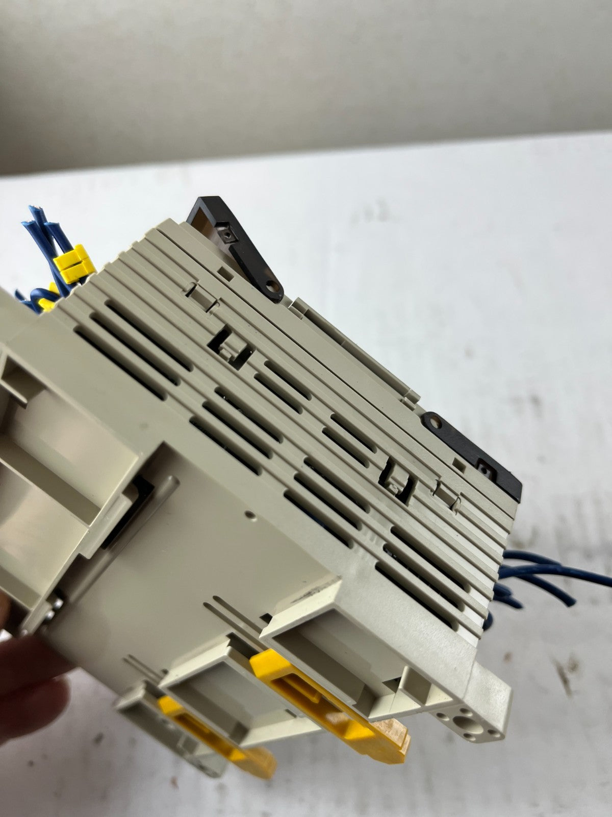 Omron CPM1A-30CDR-D-V1 PLC Controller 24VDC 30 I/O Relay Output Used Spare Unit