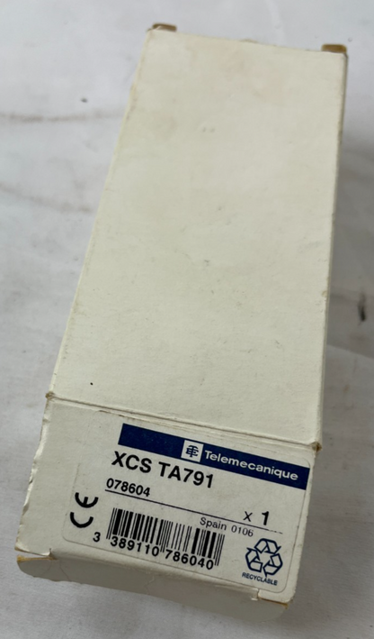 Telemecanique XCS TA791 Safety Limit Switch Head 078604 New Old Stock