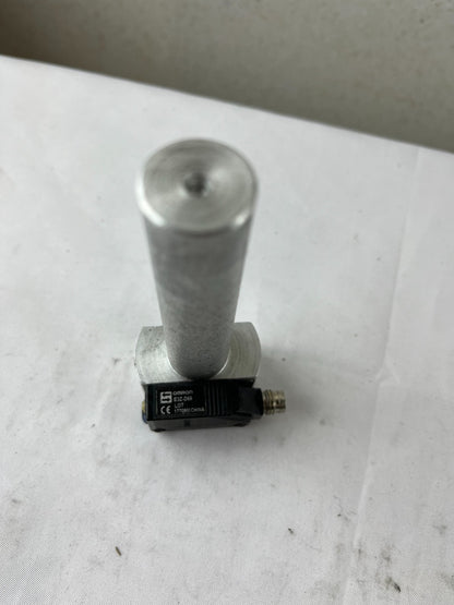 Omron E3Z-D66 Photoelectric Sensor M8 Used w/ Mounting Bracket Spare Unit