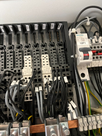 Siemens ET200S Panel IM161-3 PN High Feature Profinet IO w/ Terminal Blocks Only