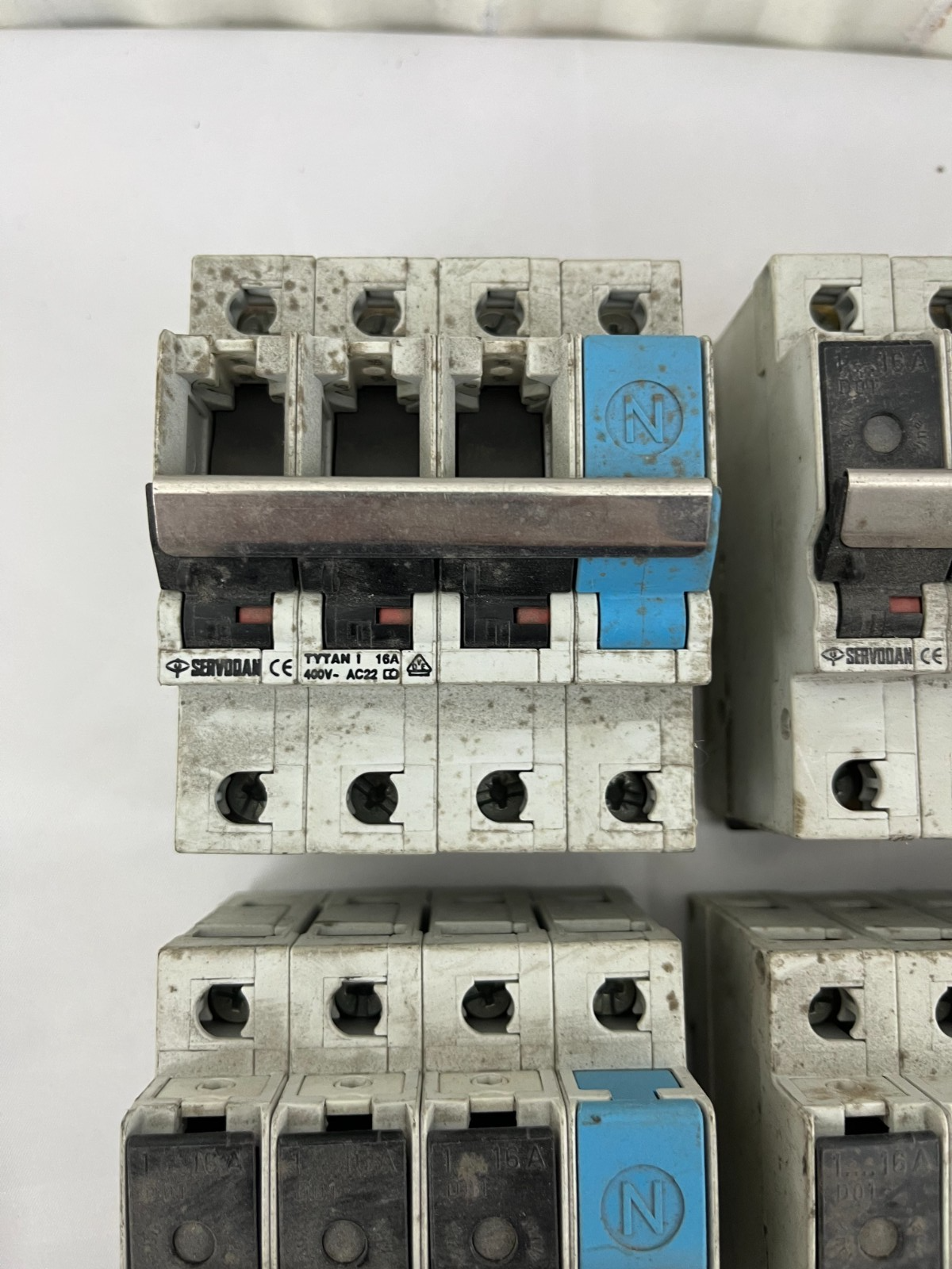 Servodan TYTAN I 16A 400V AC22 Group Disconnector Bundle (6x) D01 Industrial