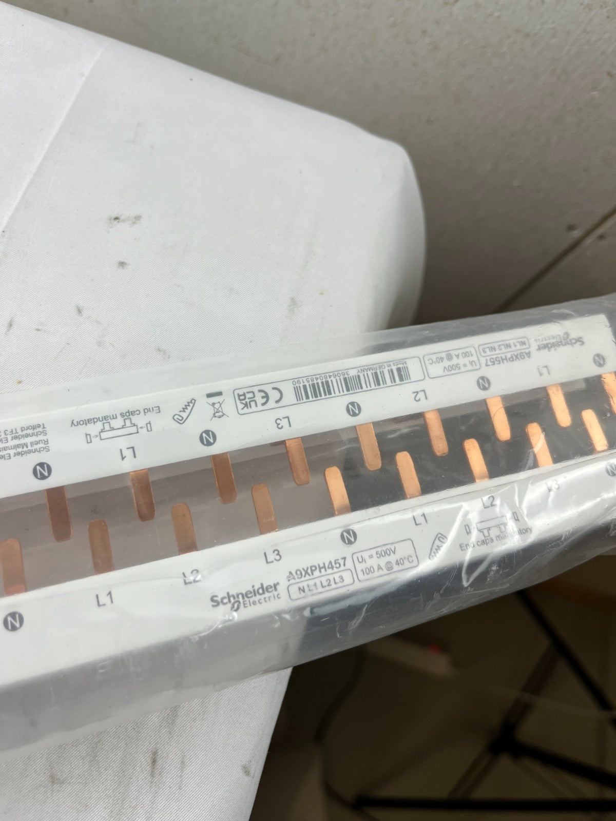 Schneider Acti9 A9XPH457 3L+N 100A 415V 57‑Module Comb Busbar Lot of 2x New
