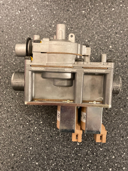 Bosch PN: CE-0085CS0221 8370-957-00438-8738713668 Junkers Gas Heating Systems