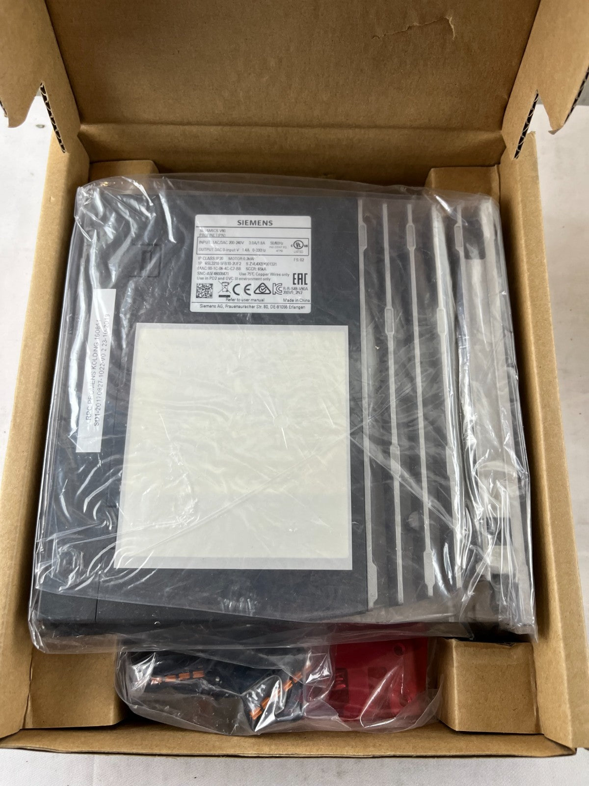 Siemens 6SL3210-5FB10-2UF2 Sinamics V90 Servo Drive 0.2 kW PROFINET New Boxed