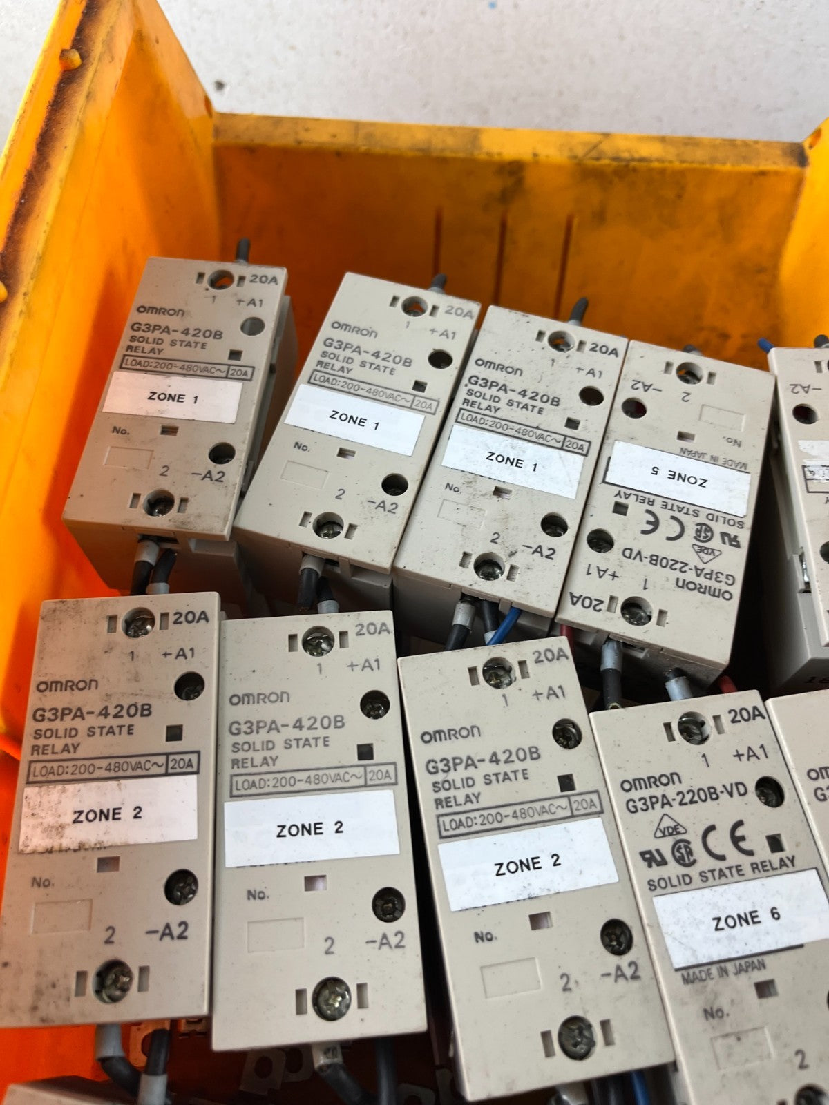 Lot of 15 Omron G3PA-420B G3PA-220B-VD Solid State Relays SSR 20A DIN Rail Used