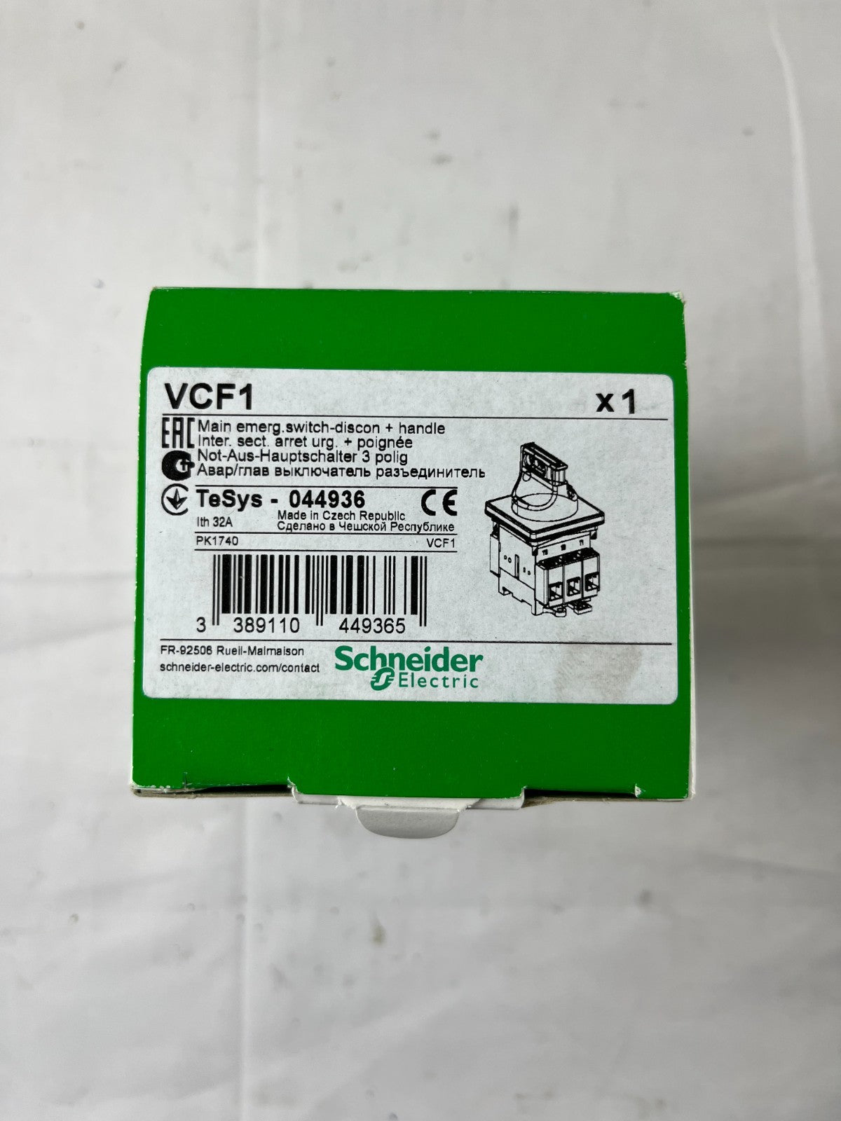 Schneider Electric VCF1 Emergency Stop Switch Disconnector 32A TeSys Vario New
