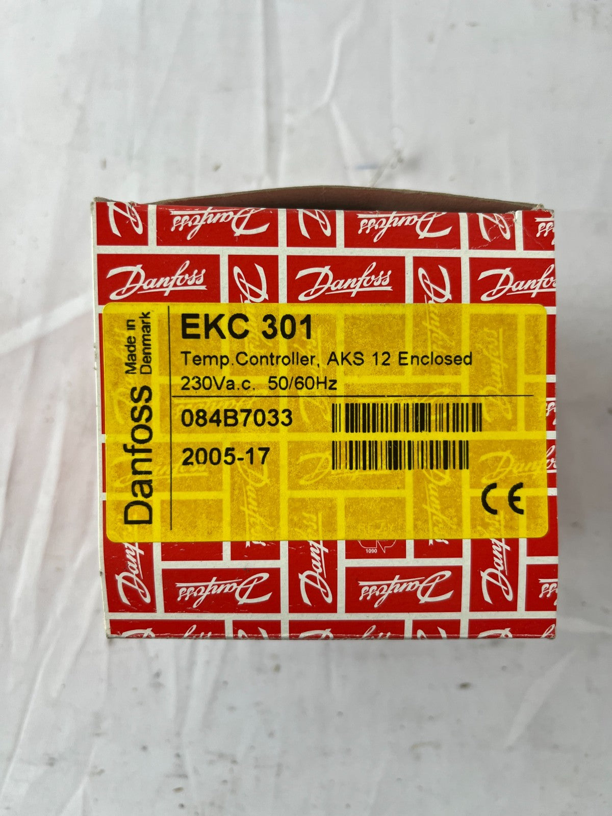 Danfoss EKC 301 Temperature Controller 084B7033 NEW 230V AKS 12 Refrigeration