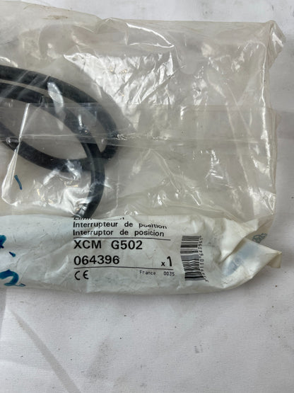 Telemecanique XCM G502 Inductive Limit Switch Sensor 064396 New Old Stock