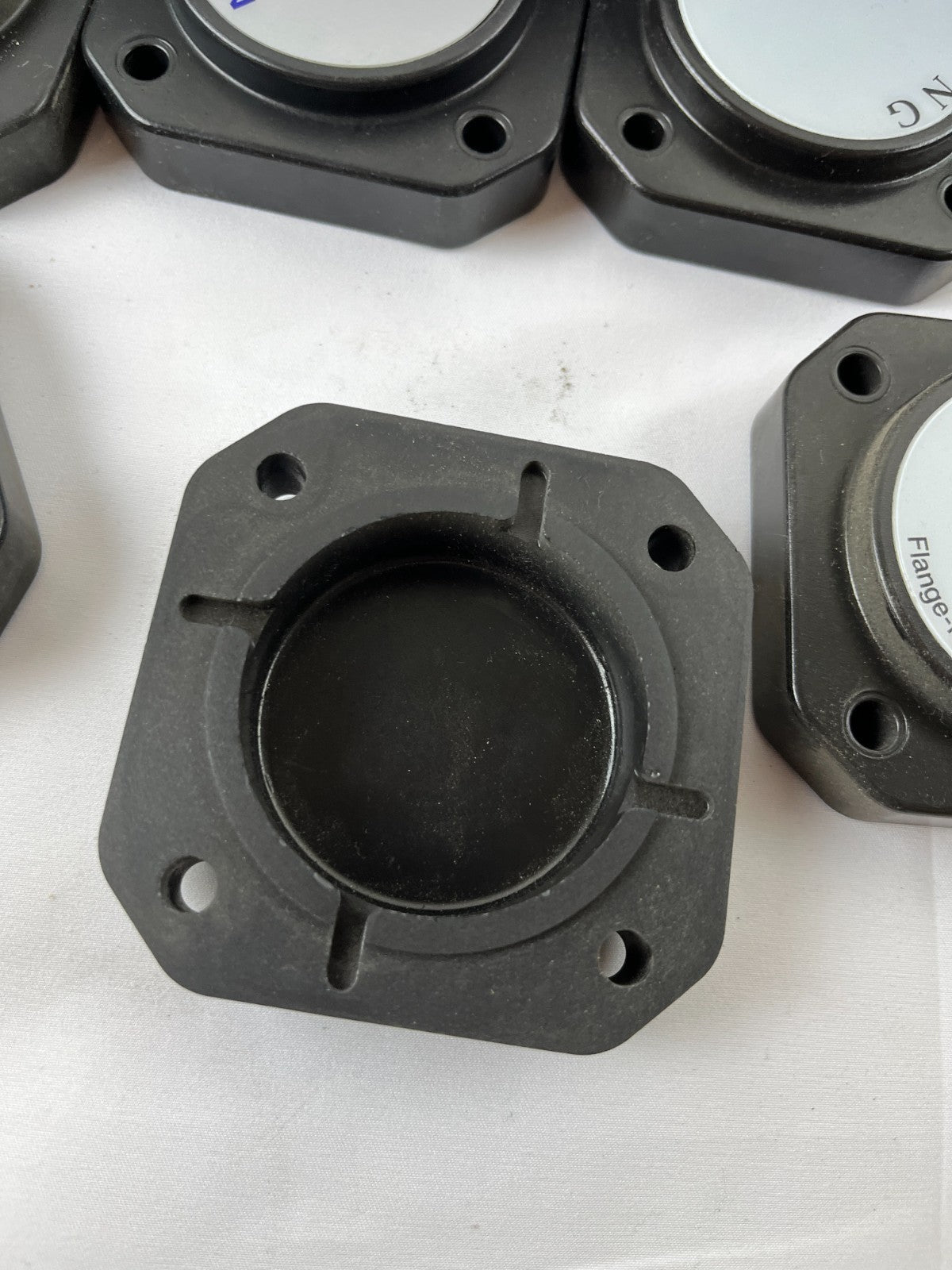 NG Flange Housing Ø25 mm F4 4-Bolt Plastic Bearing Covers Lot of 15 Used Spares