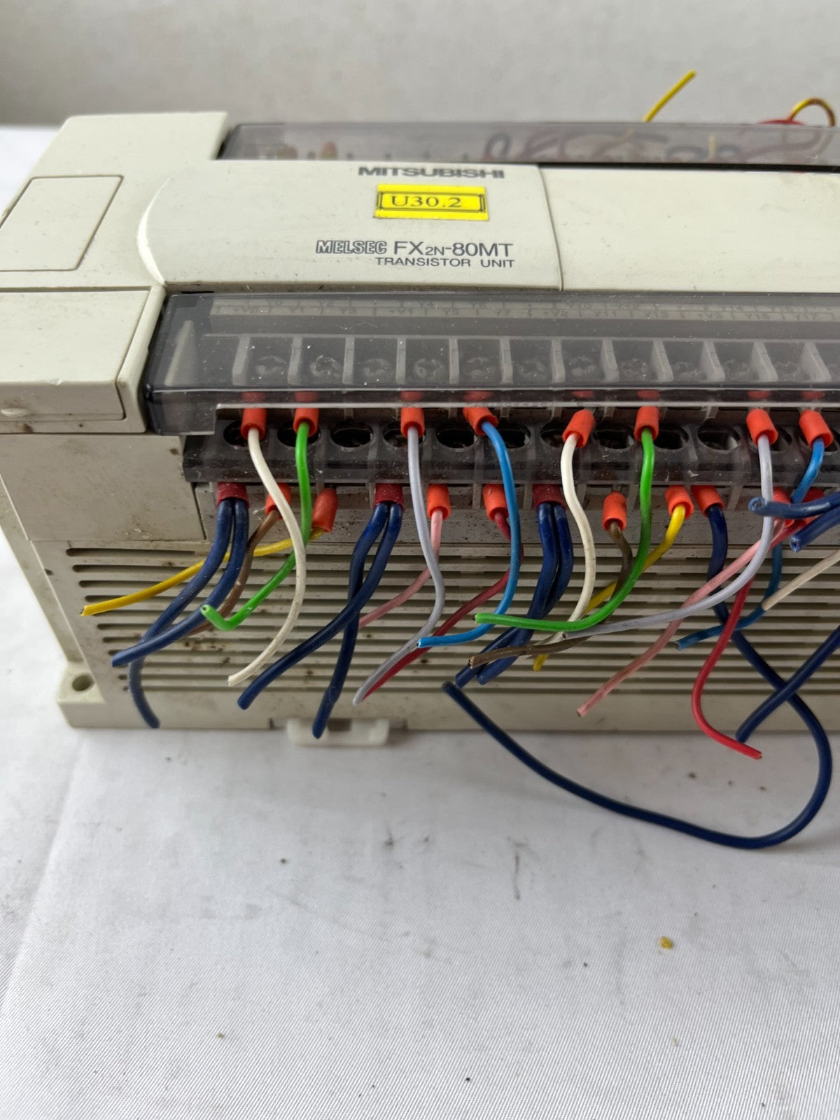 Mitsubishi MELSEC FX2N-80MT-ESS/UL PLC 80 I/O Transistor Unit 100–240VAC Used