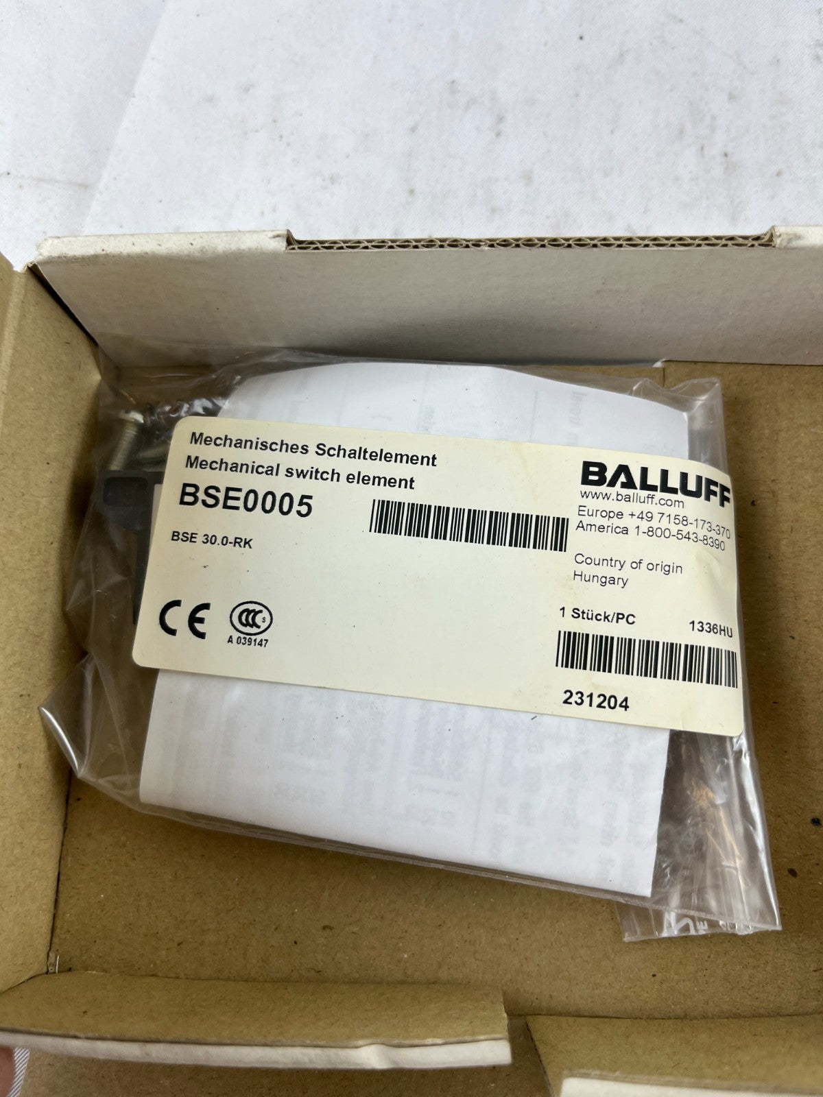 Balluff BSE0005 BSE 30.0-RK Mechanical Switch Element Cam Limit Switch New