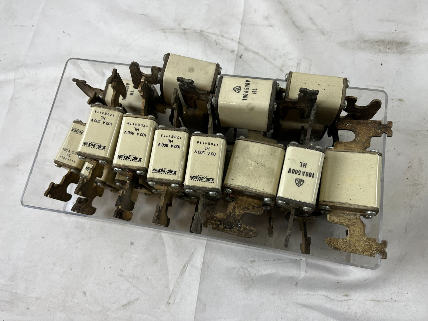 Bussmann 100A 500V HL Fuses Lot Of Approx 20 Used Spare Units