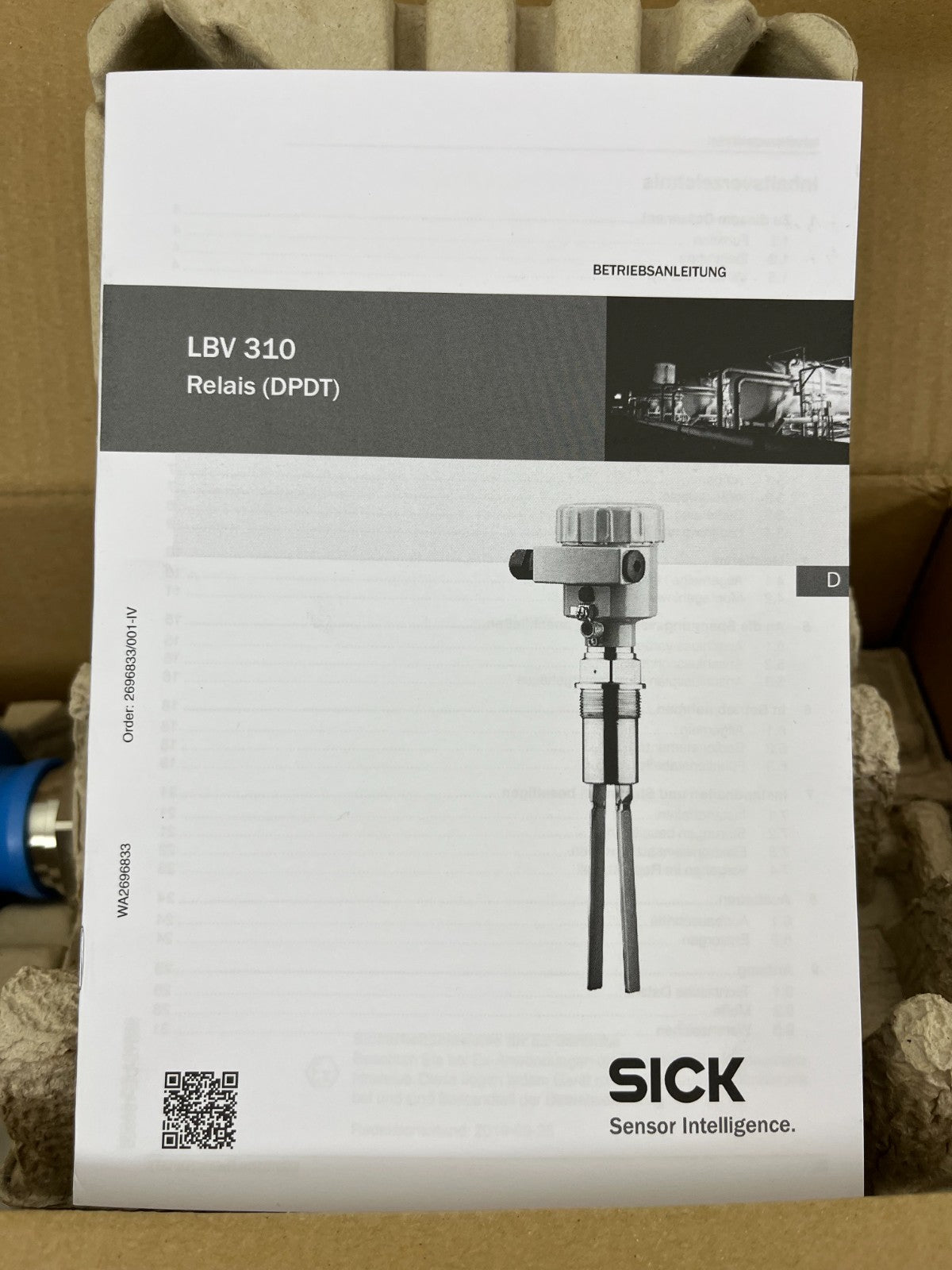 SICK LBV310-XXAGDRKMX Vibrating Level Sensor DPDT Relay New Open Box G1½" PN25
