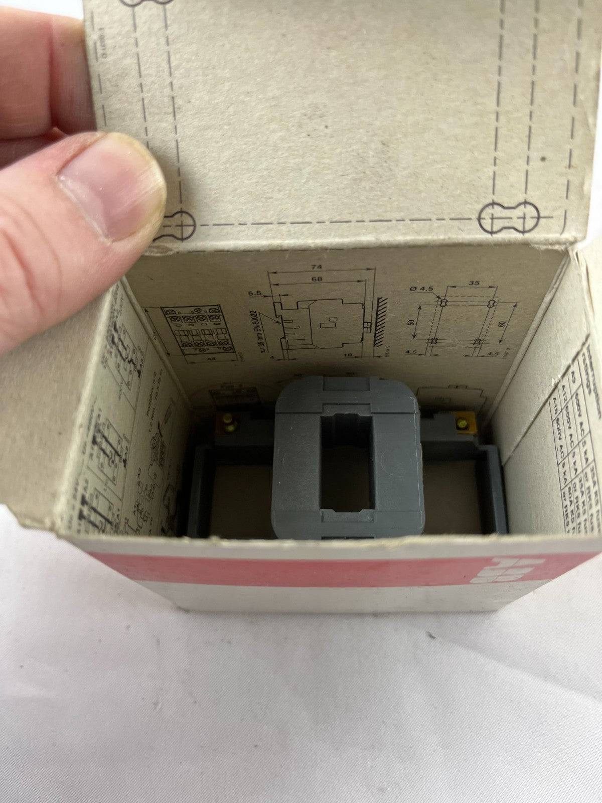 ABB ZA16-81 Contactor Coil 380–400 V 50 Hz / 400–415 V A9–A16 1SBN152406R806