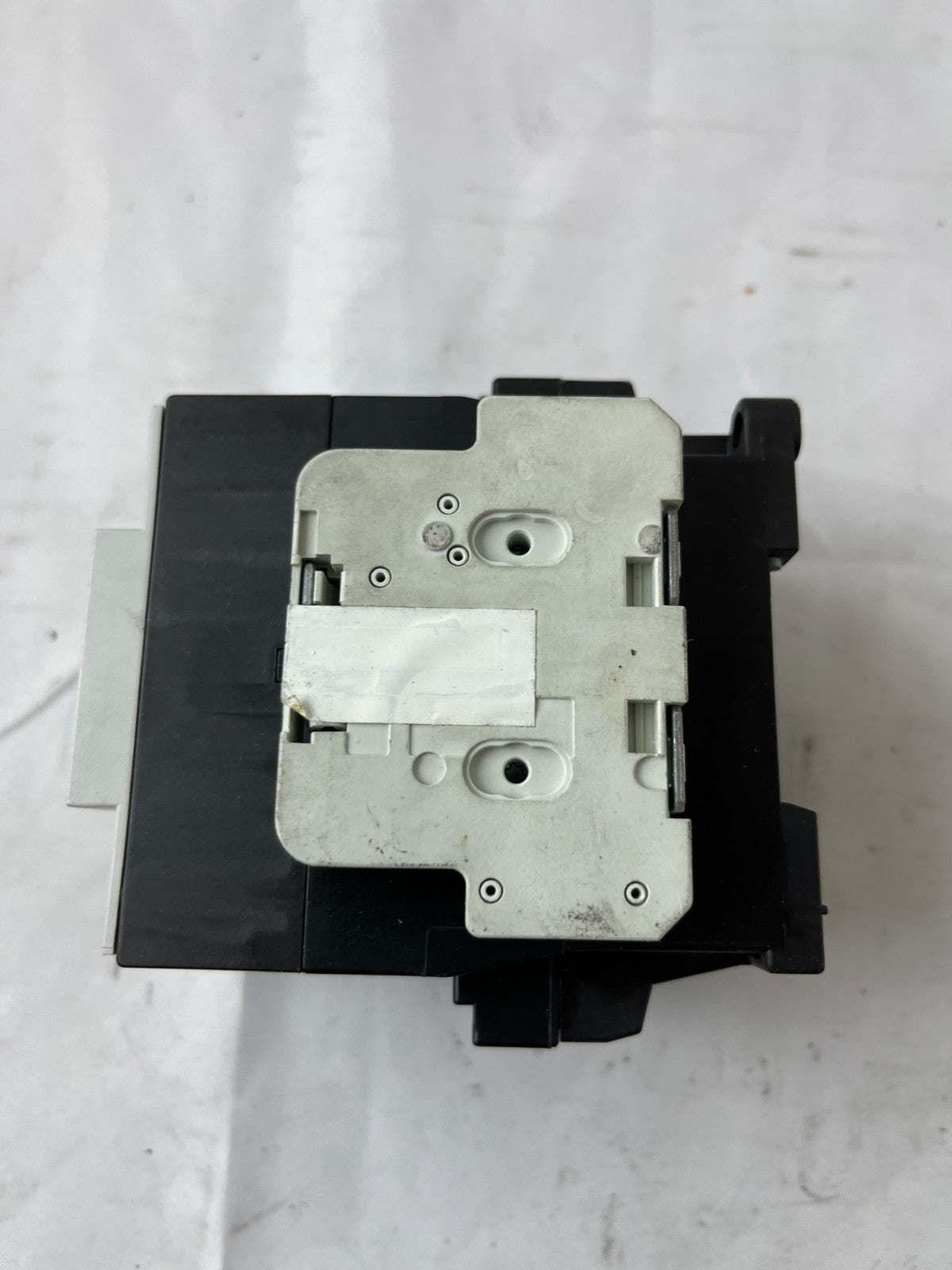Siemens 3TF44 Contactor 3P w/ 3TY7561-1AA00 Aux Contact Block Used Spare Unit