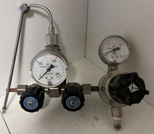 Messer Griesheim Oxygen Regulator Dual-Stage 315bar/10bar WIKA Gauge Used