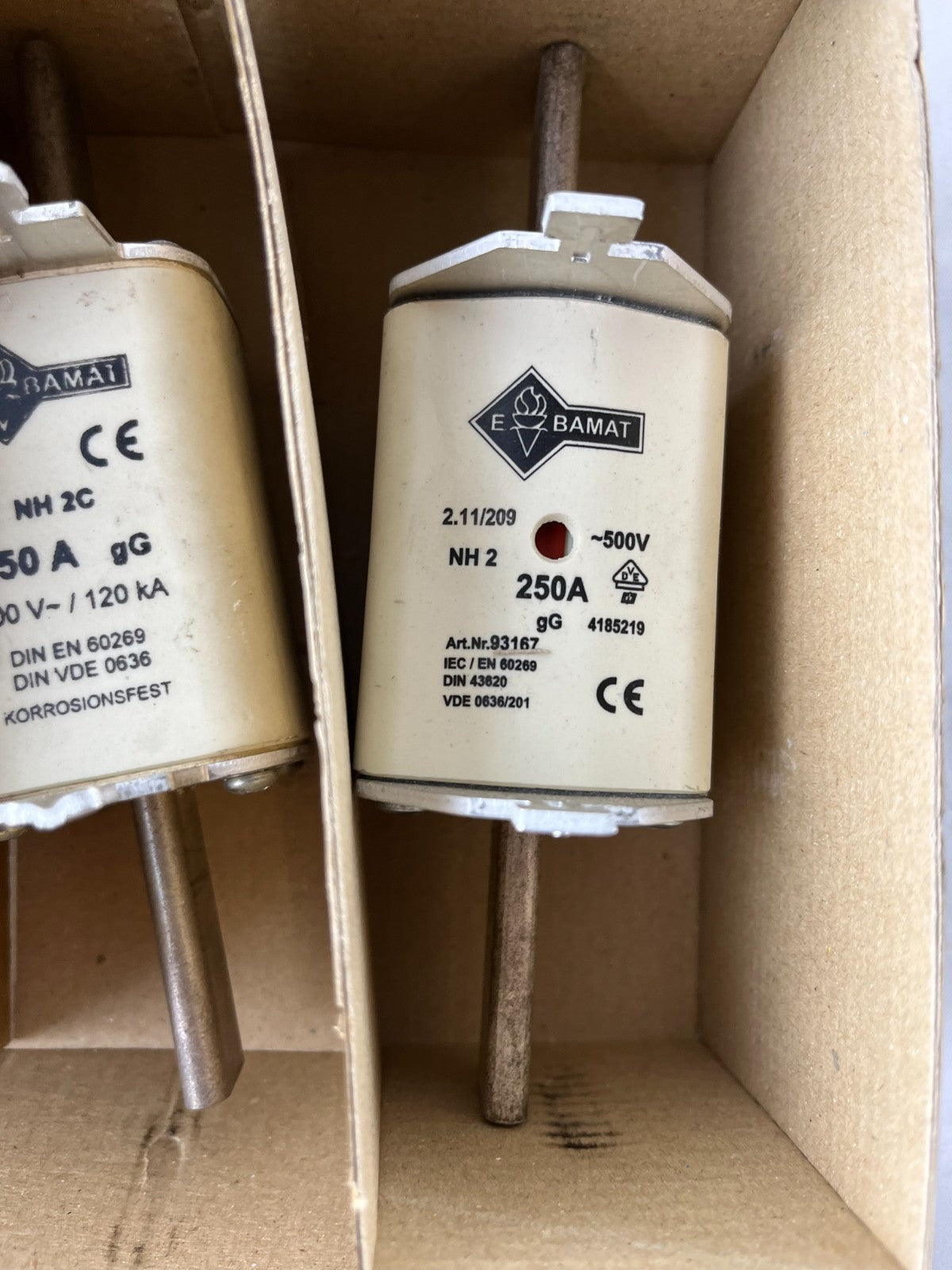 BAMAT NH2C 250A 500V gG NH Fuse Links DIN EN60269 120kA Lot of 3 NEW Spares