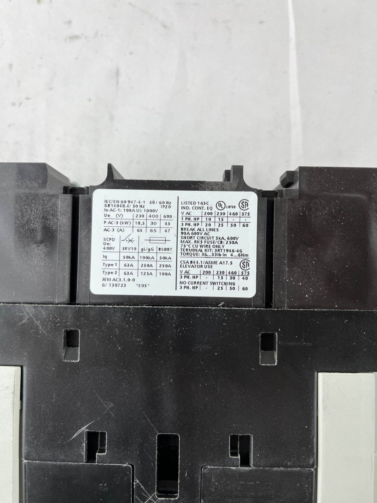 Siemens 3RT1044-1AG20 Sirius Power Contactor 3-Pole 65A AC-3 110V Coil Used