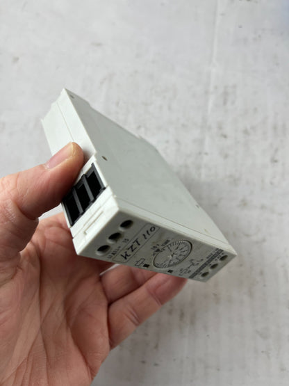 Schleicher NGZ 110 Timer Relay 230-240VAC 0.5-10s DIN Rail Used Spare Unit
