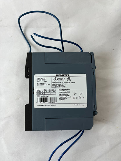 Siemens SIRIUS 3RP2505-2RW30 Multifunction Time Relay 24-240V AC/DC Used Spare