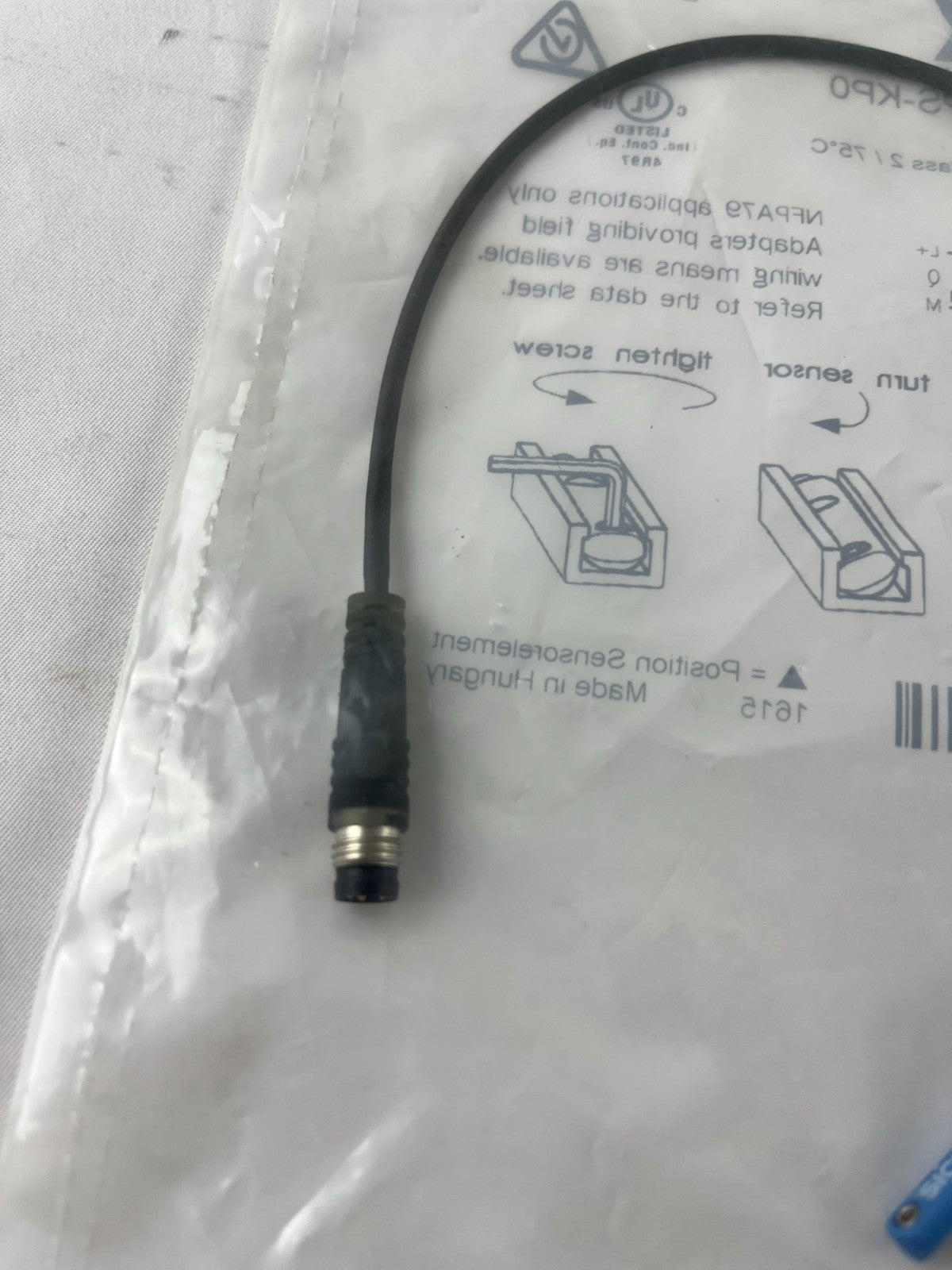 SICK MZT1-03VPS-KP0 Cylinder Sensor NEW Magnetic T-Slot PNP 10-30VDC M8 Sealed
