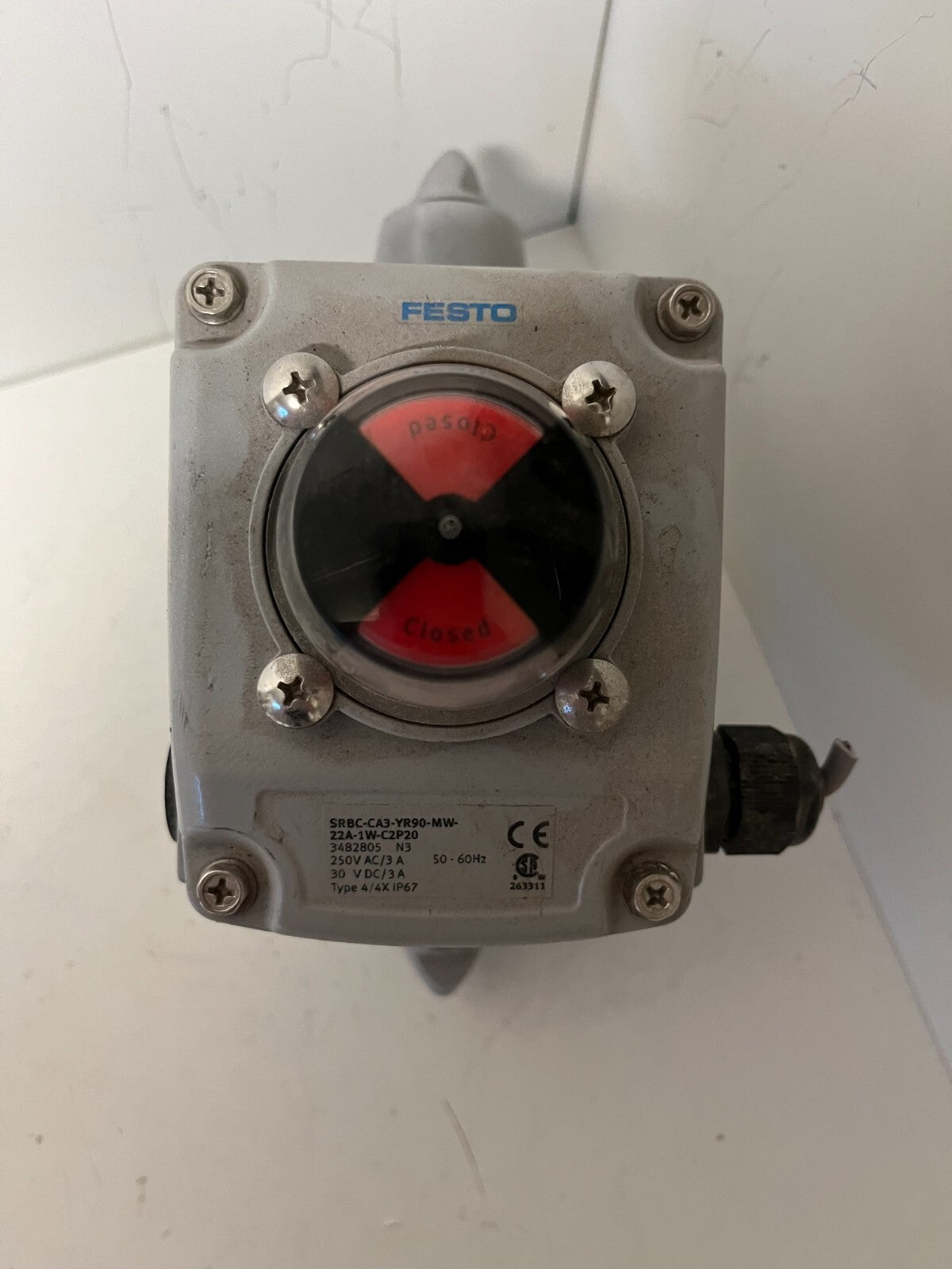 Festo VZBA-1/2"VW-63-T-22-F0304-V4V4T-PS15-R-90-4-C + SRBC-CA3-YR90-MWA-1W