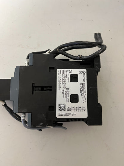 Siemens SIRIUS 3RH2911-1BA10 Contactor Assembly 24V DC Aux Module Used Spare