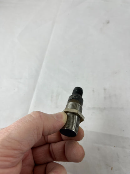 Electromatic / Carlo Gavazzi EI1805PPOS‑1 Inductive Proximity Sensor M18 5 mm