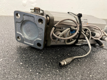 SMC Pneumatic Cylinder CD55B50-80M, Double Acting, 80mm Stroke, Tested & Working