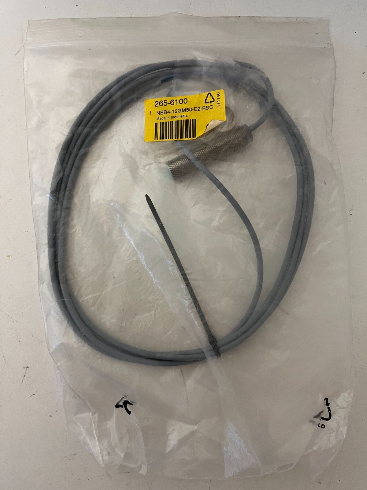 Inductive Proximity Sensor M8 2m Cable New Unused Metal Detection Automation
