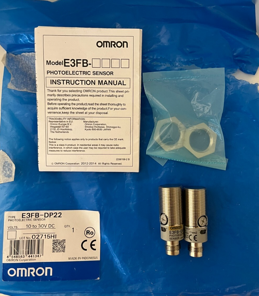 Omron E3FB-DP22 Photoelectric Sensor, 10-30V DC, M18, PNP, New in Box