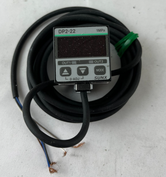 Panasonic SUNX DP2-22 Digital Pressure Switch 1MPa Analog Out 24VDC NEW Japan