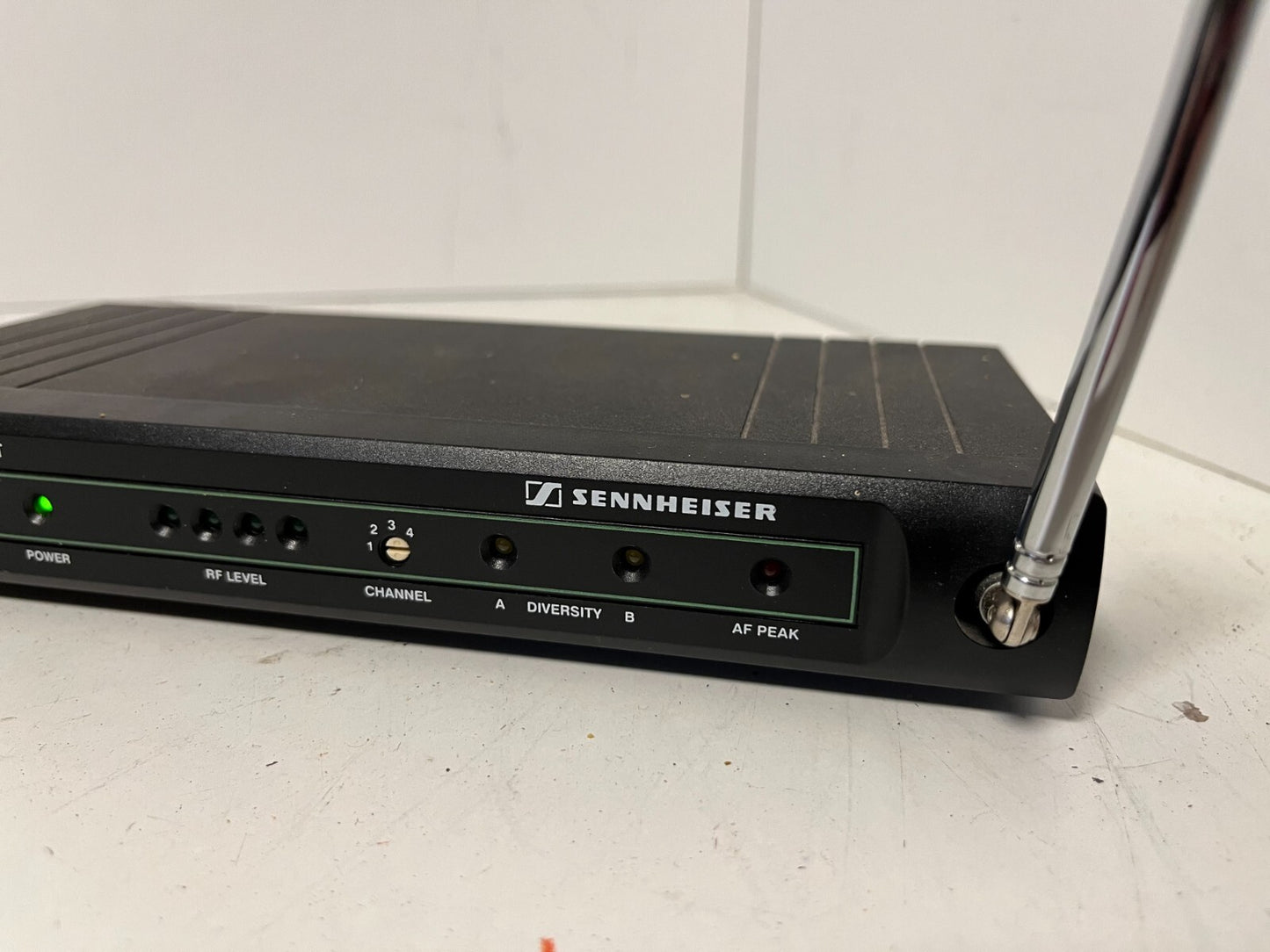 Sennheiser FreePORT EM 1 Wireless Receiver 863-865 MHz - Working Condition
