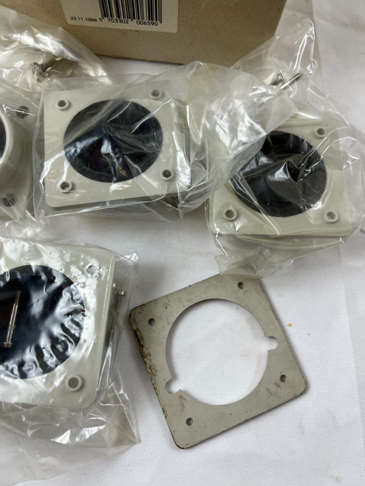 Lot of 4 Rotary Switch Protective Membrane Covers Panel Seal Gasket New NOS