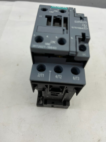 Siemens SIRIUS 3RT2027-1BB40 DC Power Contactor, 3-Pole, 32A, 24V DC Coil, 15kW