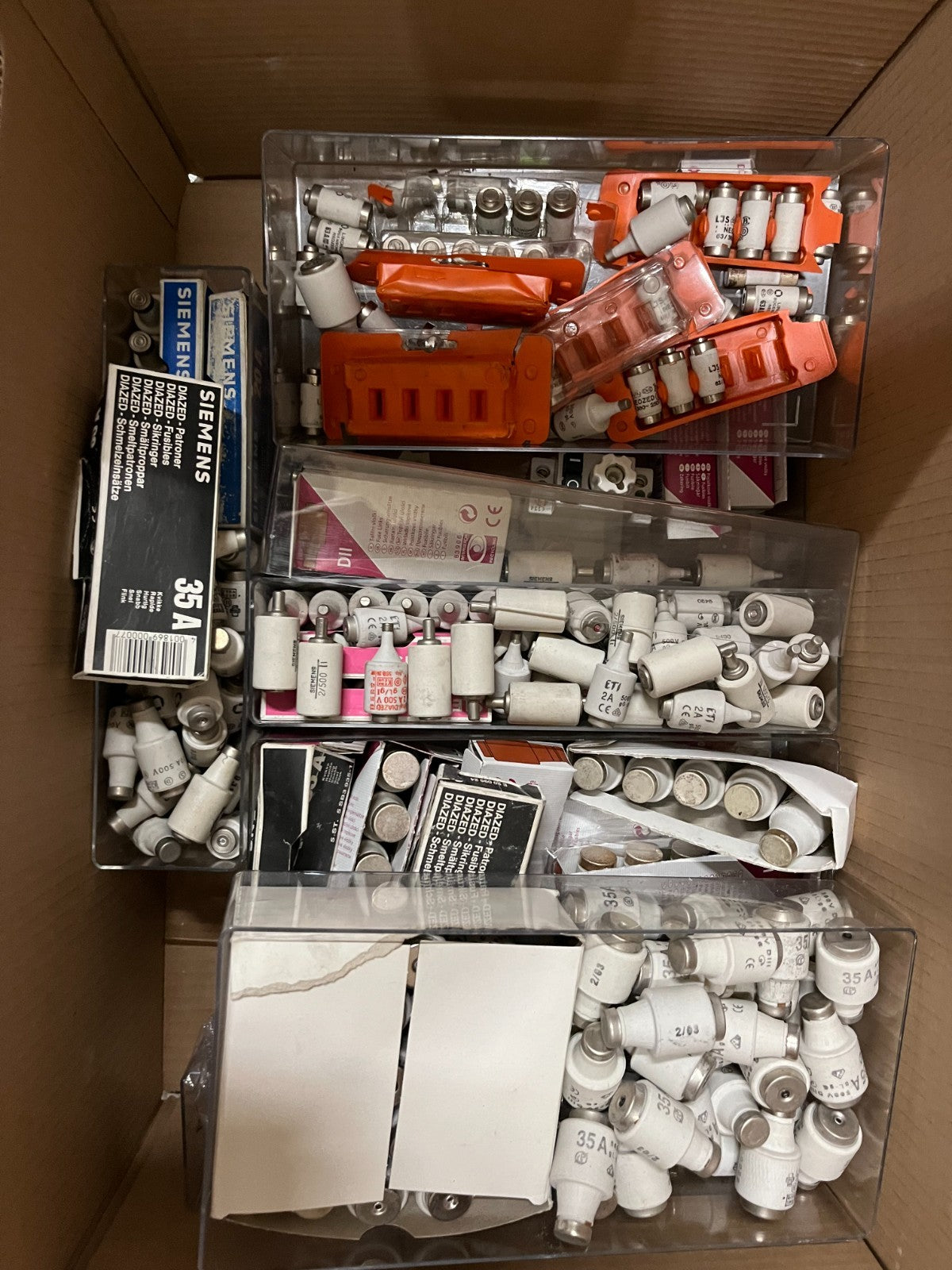 Siemens Diazed Fuse Lot Mixed Amperage 2A–35A Ceramic Industrial Used/New Bulk
