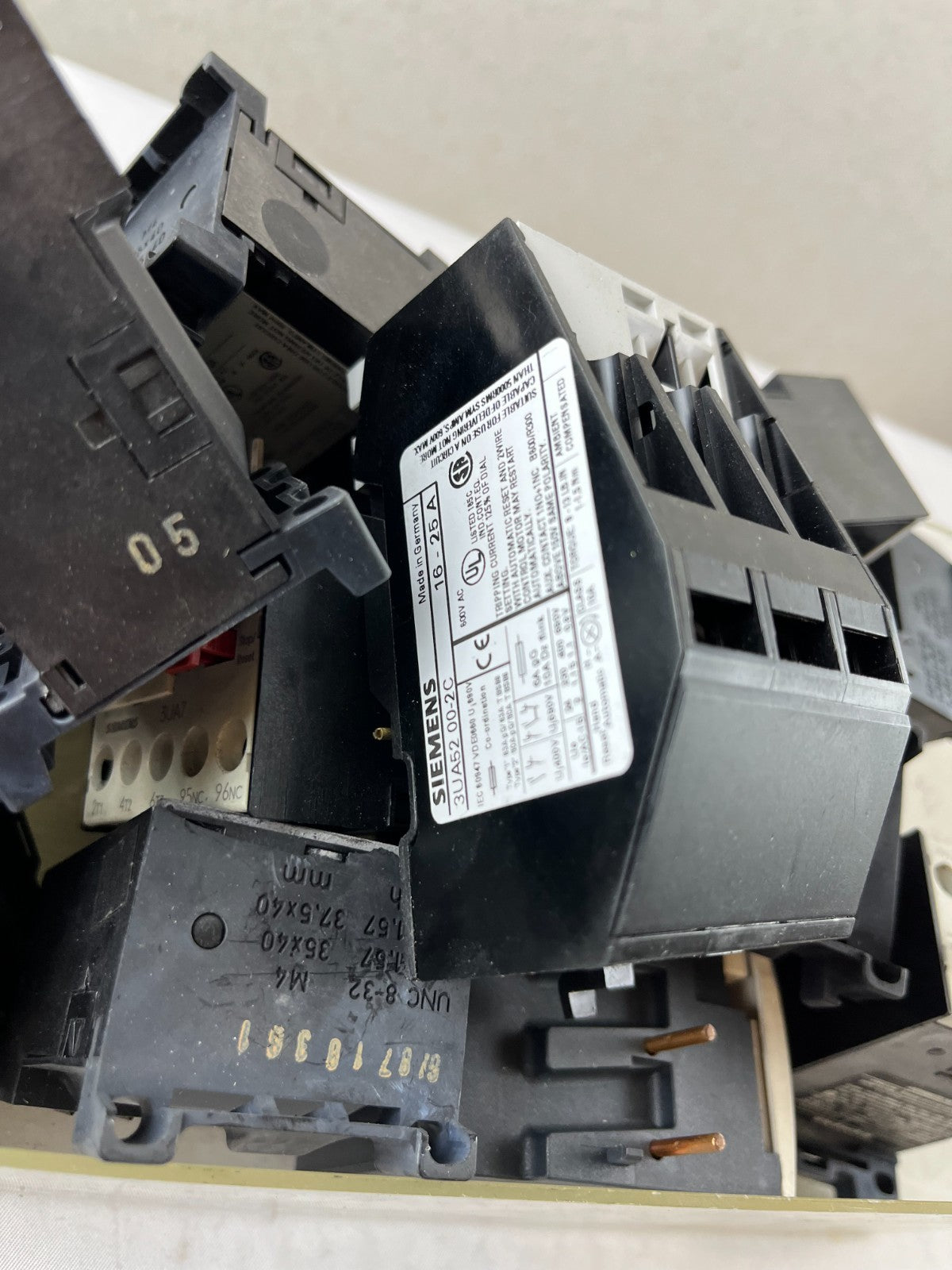 Siemens 3UA Series Thermal Overload Relay Mixed Lot, 16–25 A, Used Bundle Spares