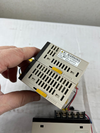 Omron CPM2C PLC System CPM2C-20CDR-D CPU with CPM2C-10EDR I/O and CPM2C-PA201