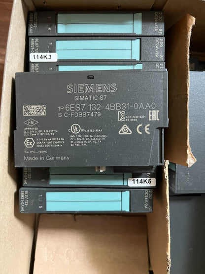 Siemens 6ES7132-4BB31-0AA0 S7 ET 200S Digital Output Module 2 DO DC 24V/2A Good