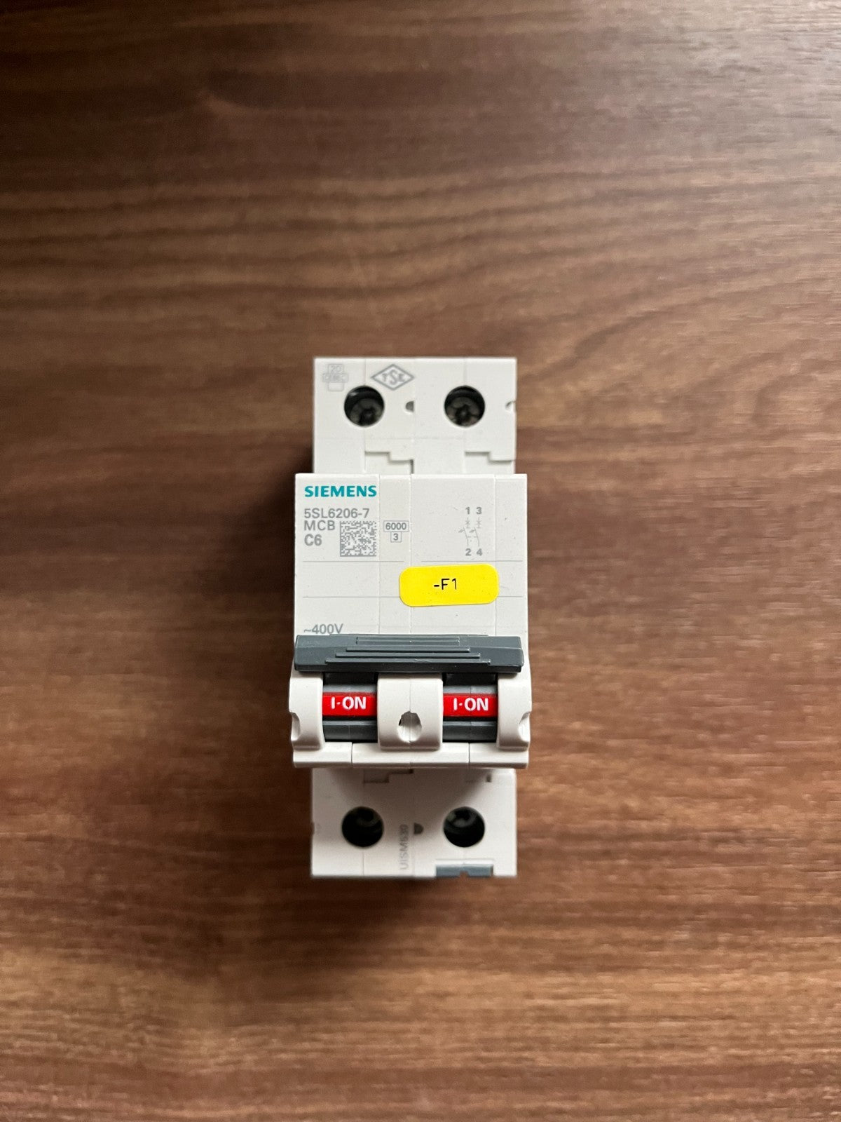 Siemens 5SL6206-7 SENTRON MCB 2-Pole C6 6A 400V Used Spare Unit