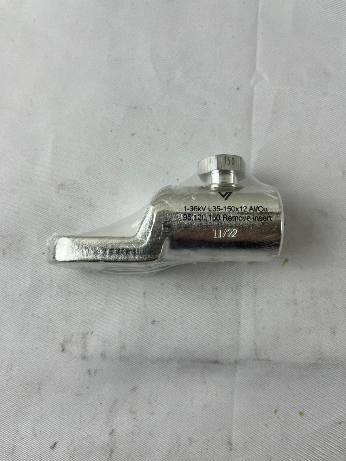 V7 1–36kV Al/Cu Cable Lug L35 150x12 for 95–150mm² New Unused Spare Part