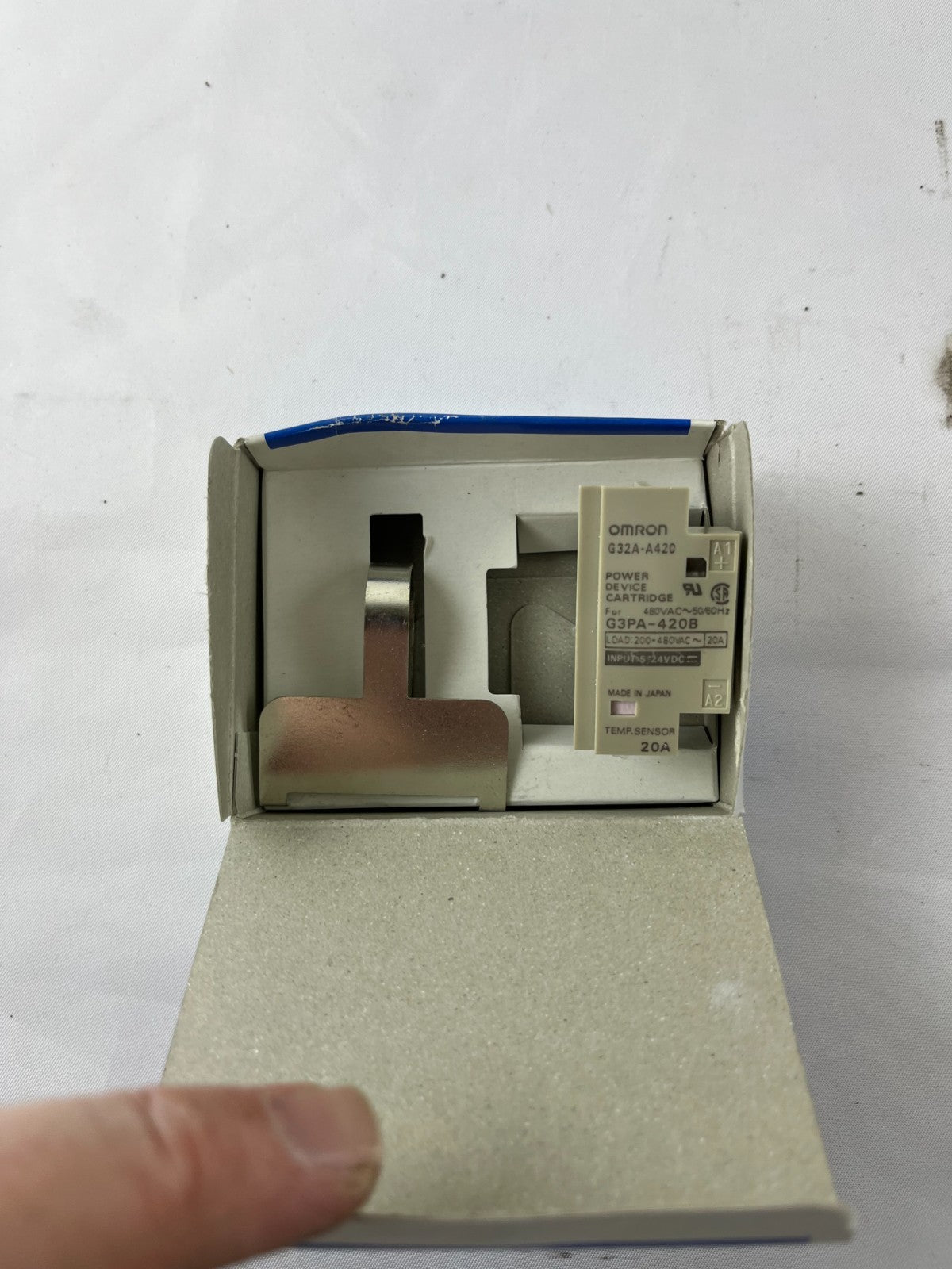 Omron G32A-A420 Power Device Cartridge SSR G3PA-420B 200-480VAC 20A Japan NEW
