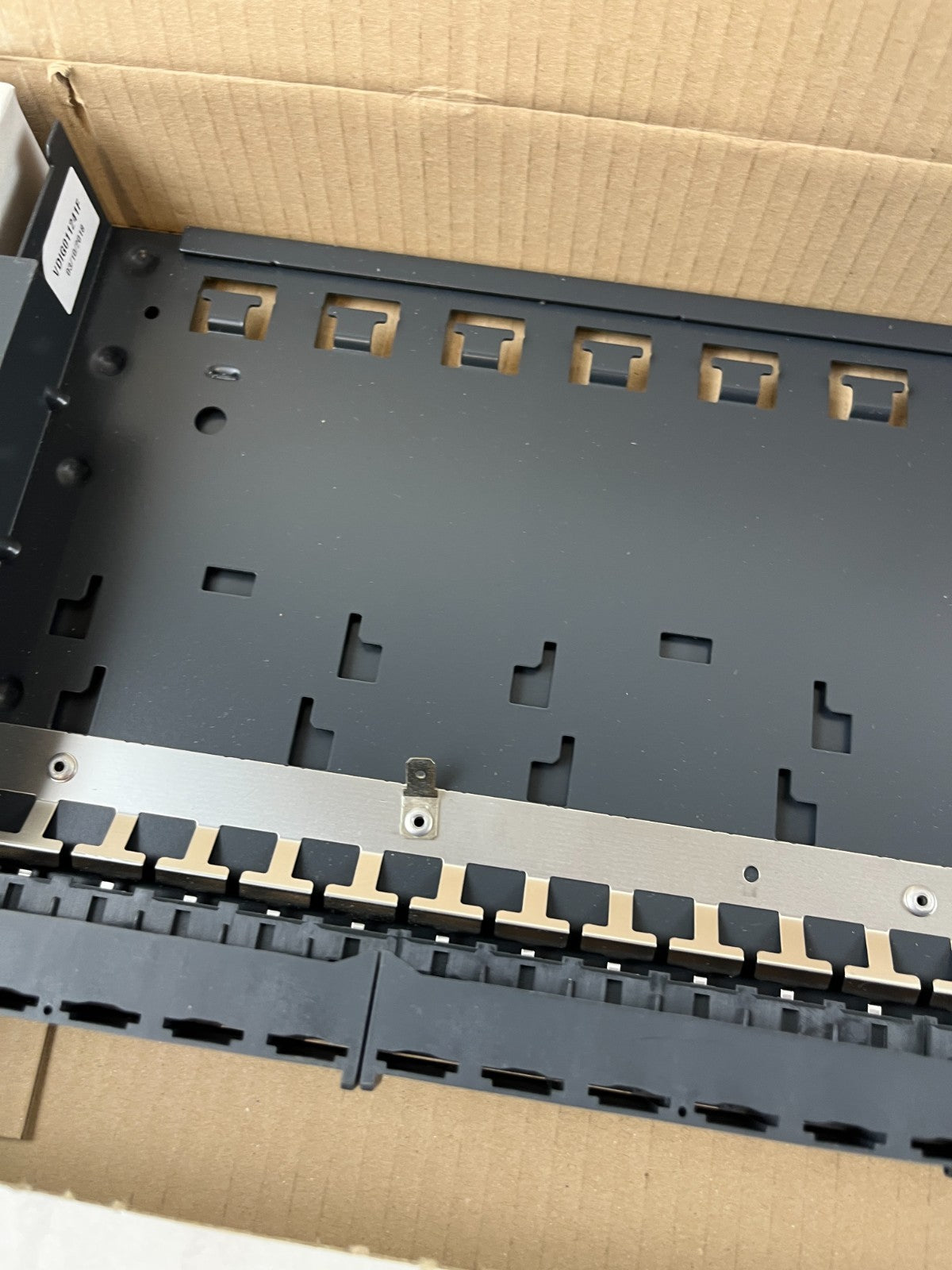 Schneider Electric Actassi 19-C Patch Panel Sliding 19" 1U 24 Port UTP Empty NEW