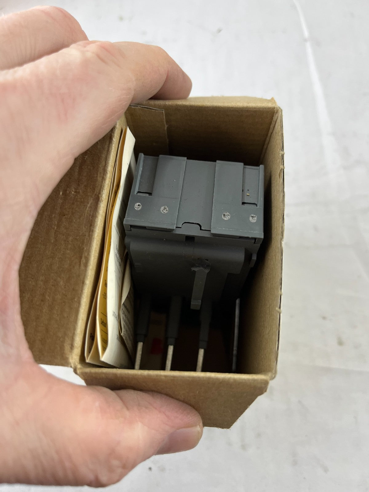 ABB TA25DU-2.4 Thermal Overload Relay 1.7–2.4A New in Box Spare Part