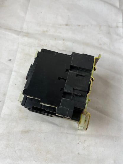 Telemecanique LC1D5011 Contactor 80A 3 Pole 1NO 1NC Used Spare Unit