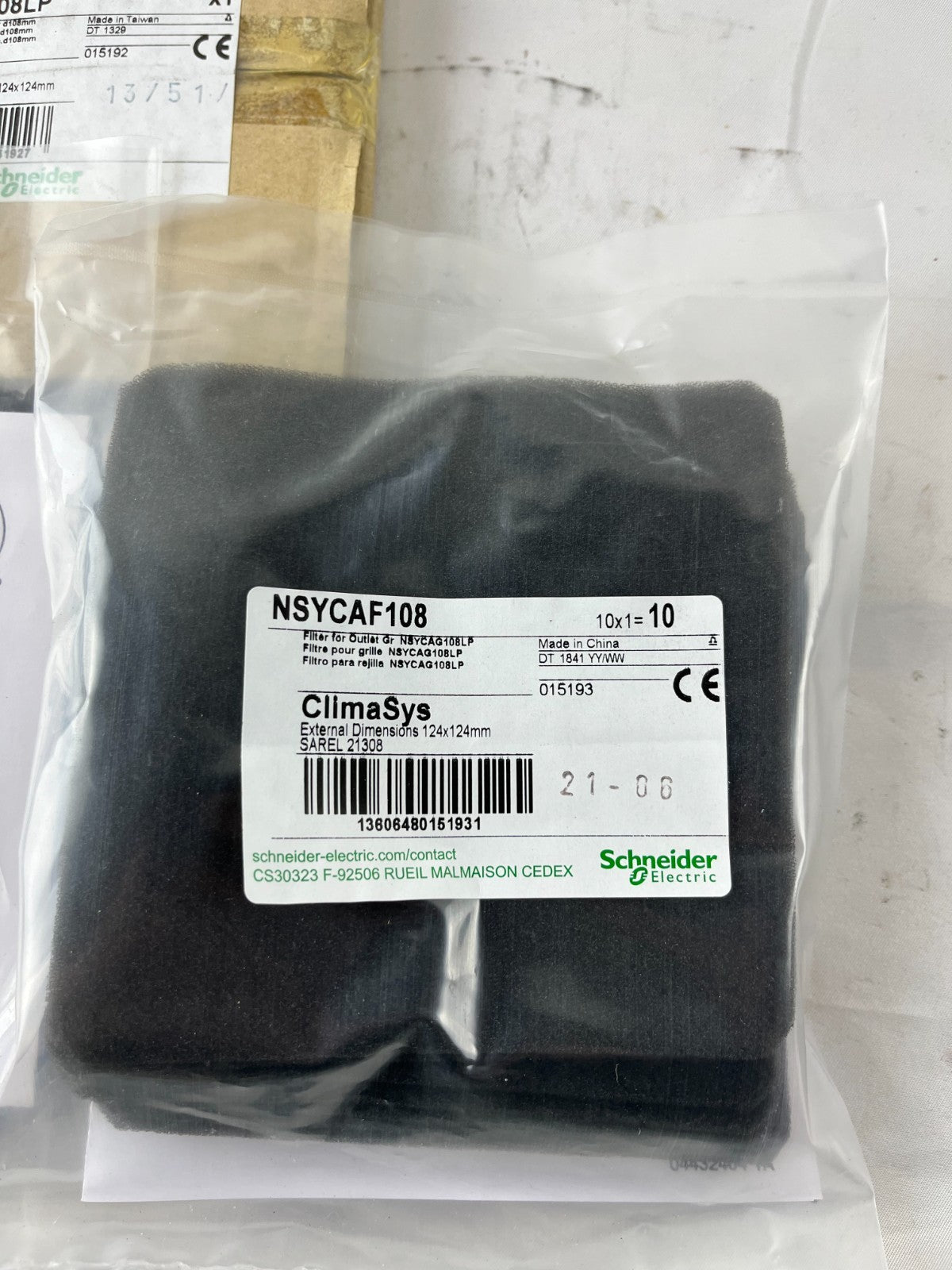 Schneider Electric NSYCAF108 ClimaSys Filters for 108mm Fan IP20 New Incomplete
